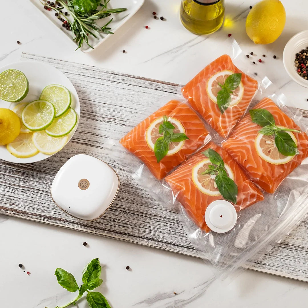 ChefGlory™ SealPro Compact Vacuum Sealer, 30 Vaccum Bags
